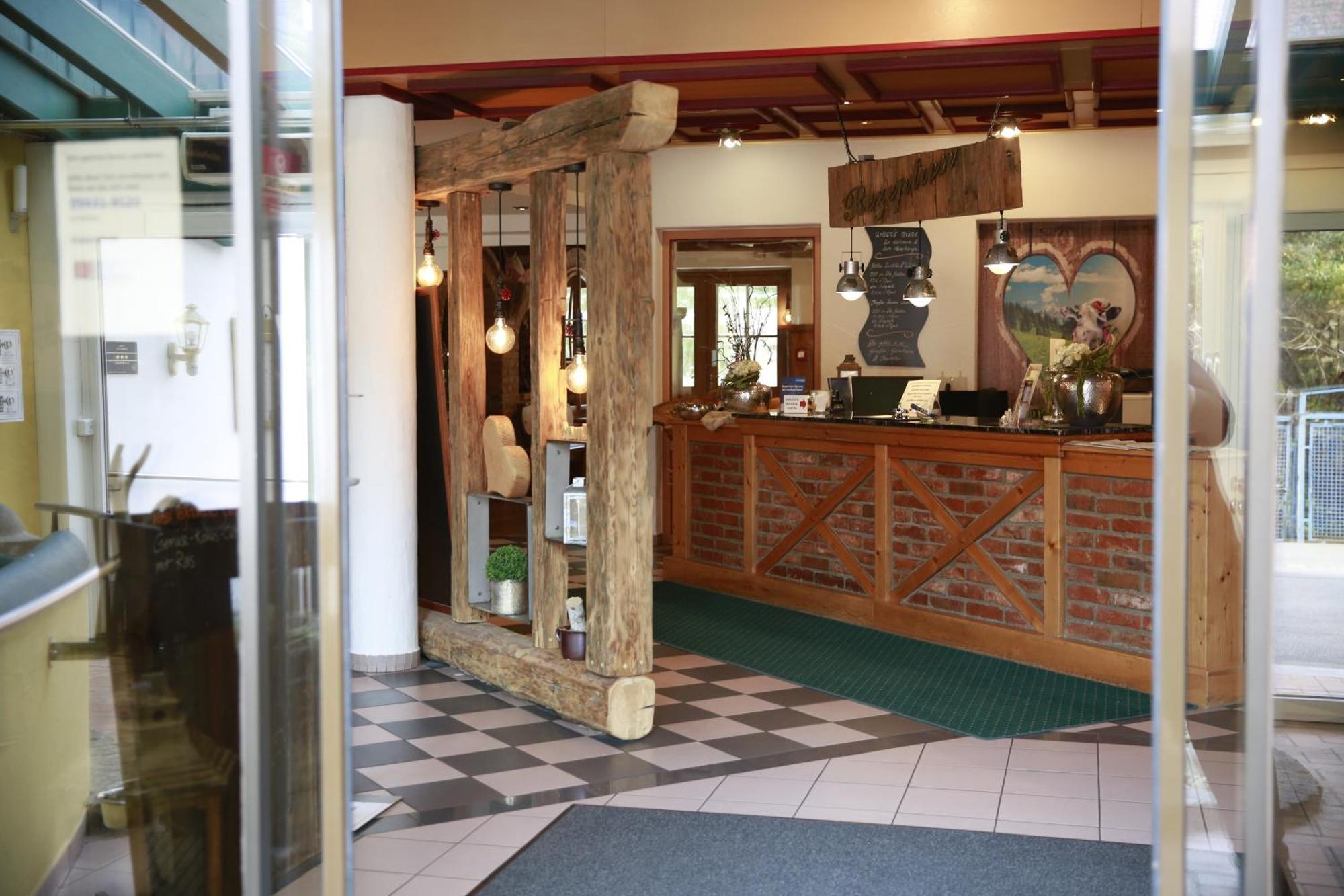 Hotel Zur Isar Plattling Kültér fotó